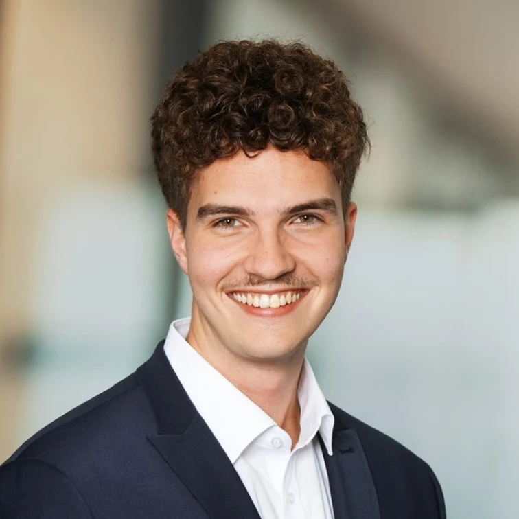 Porträt von Sebastian Grünewald